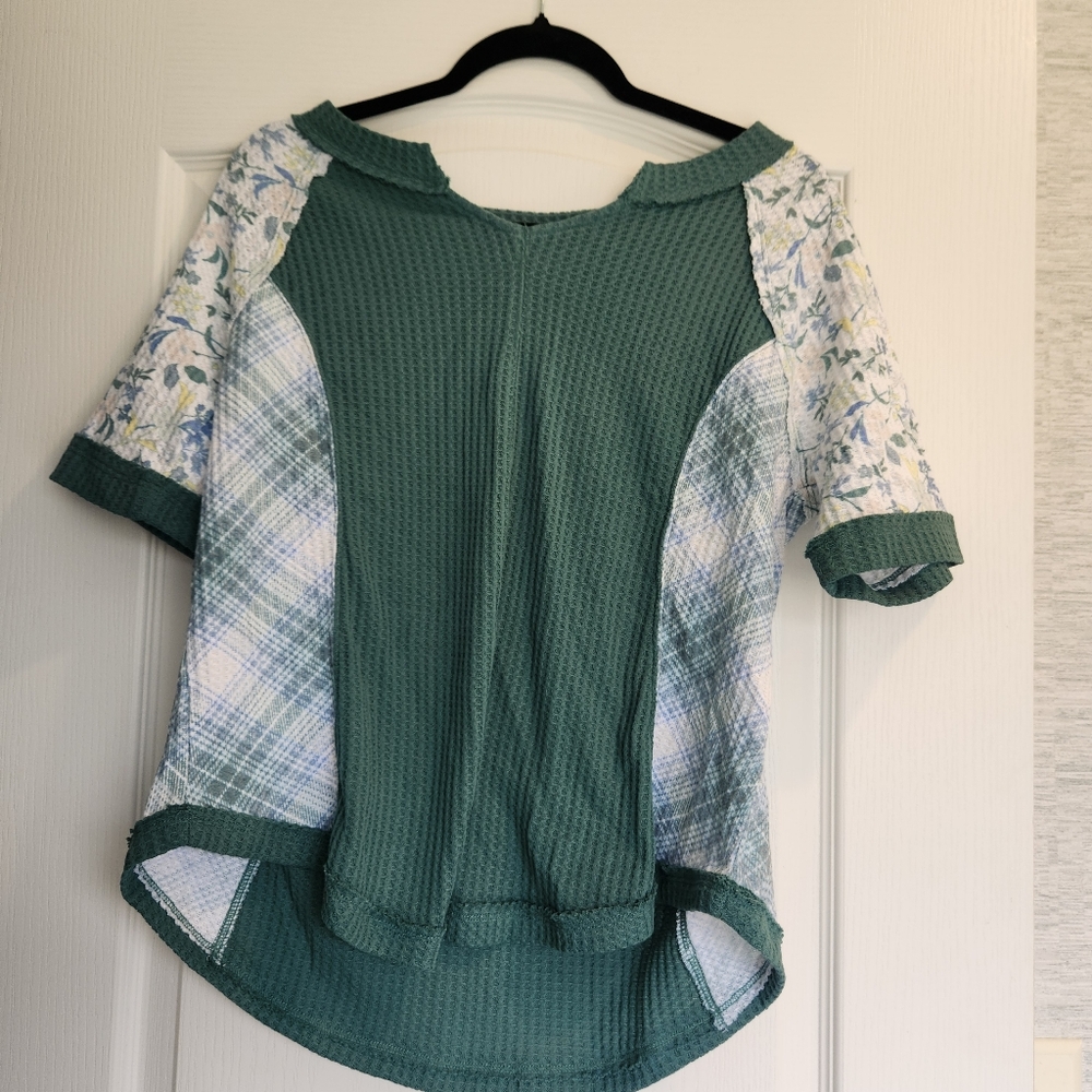 Cato Green and White Women's Top Size L Bnwt